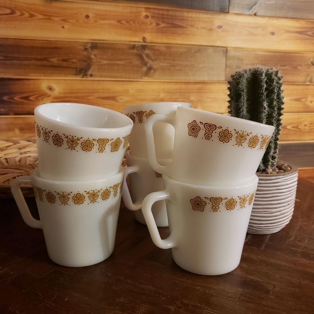 6 Pyrex Mugs - Butterfly Gold